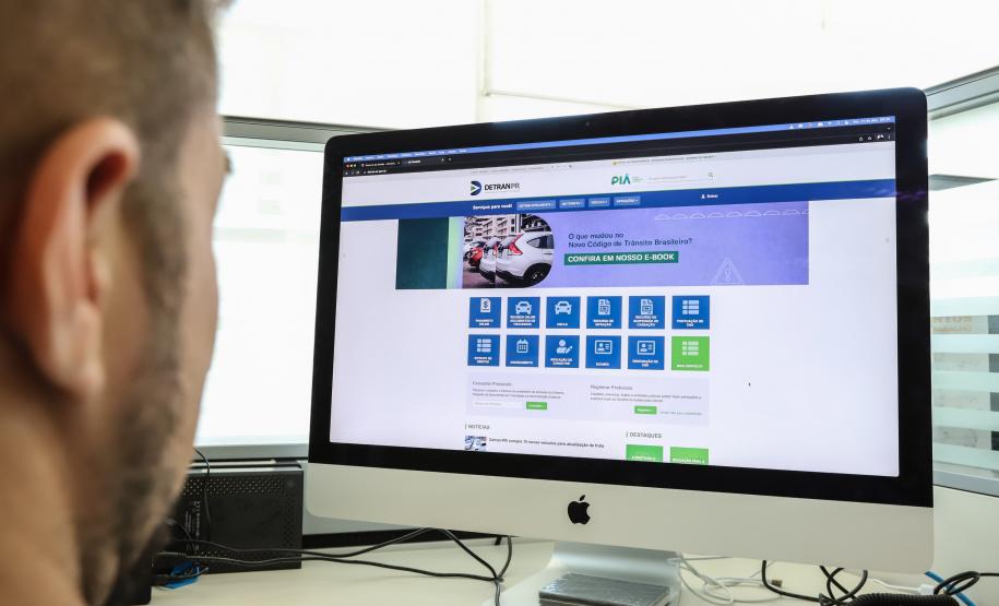 Com Descomplica, Paraná avança na desburocratização dos serviços públicos em diversas áreas